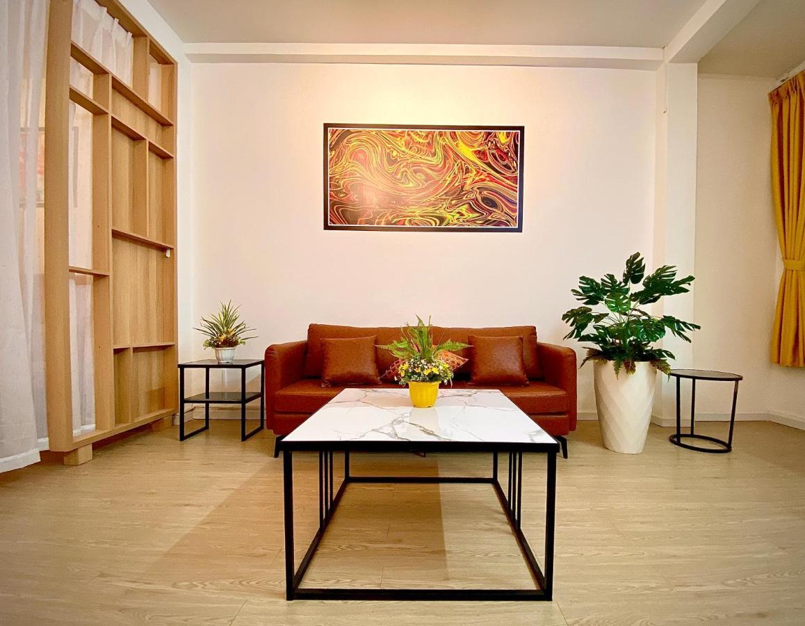 La Vie - Saigon Homestay Хошимин Экстерьер фото